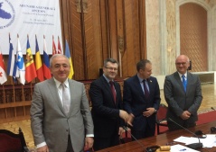 10. jun 2015. Šef stalne delegacije Narodne skupštine u PS CES, potpredsednik Narodne skupštine i potpredsednik PS CES Igor Bečić na prolećnom zasedanju u Kišinjevu